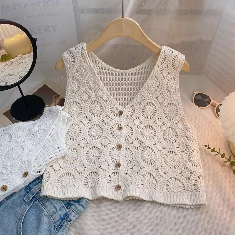 French V-Neck Sleeveless Lace Short Vest for Women - Slimming Summer Outerwear, Versatile Korean Style Top French V-Neck Sleeveless Lace Short Vest for Women - Slimming Summer Outerwear, Versatile Korean Style Top