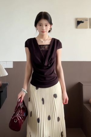 French Vintage Ruffled Collar T-Shirt for Women - Summer Lace Splicing, Waist-Cinching Slimming Short Sleeve Fitted Top