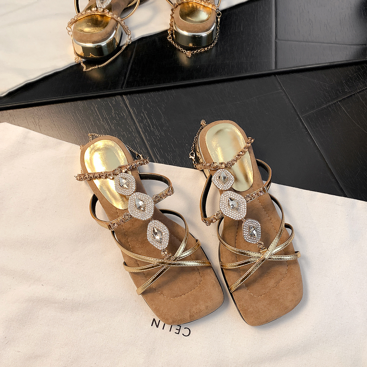 French Vintage Sheepskin High-Heeled Roman Sandals for Women - Summer Rhinestone One-Strap Genuine Leather Square-Toe Design French Vintage Sheepskin High-Heeled Roman Sandals for Women - Summer Rhinestone One-Strap Genuine Leather Square-Toe Design