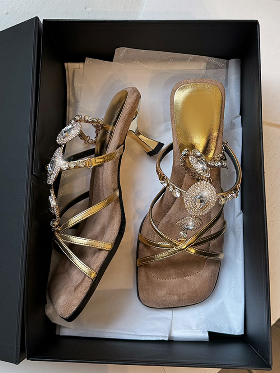 French Vintage Sheepskin High-Heeled Roman Sandals for Women - Summer Rhinestone One-Strap Genuine Leather Square-Toe Design French Vintage Sheepskin High-Heeled Roman Sandals for Women - Summer Rhinestone One-Strap Genuine Leather Square-Toe Design