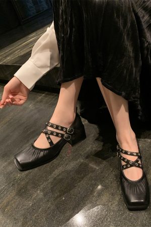 French Vintage Sheepskin Square-Toe Ballet Shoes for Women, Chunky Heels Cross-Strap Mary Janes, Genuine Leather Flats