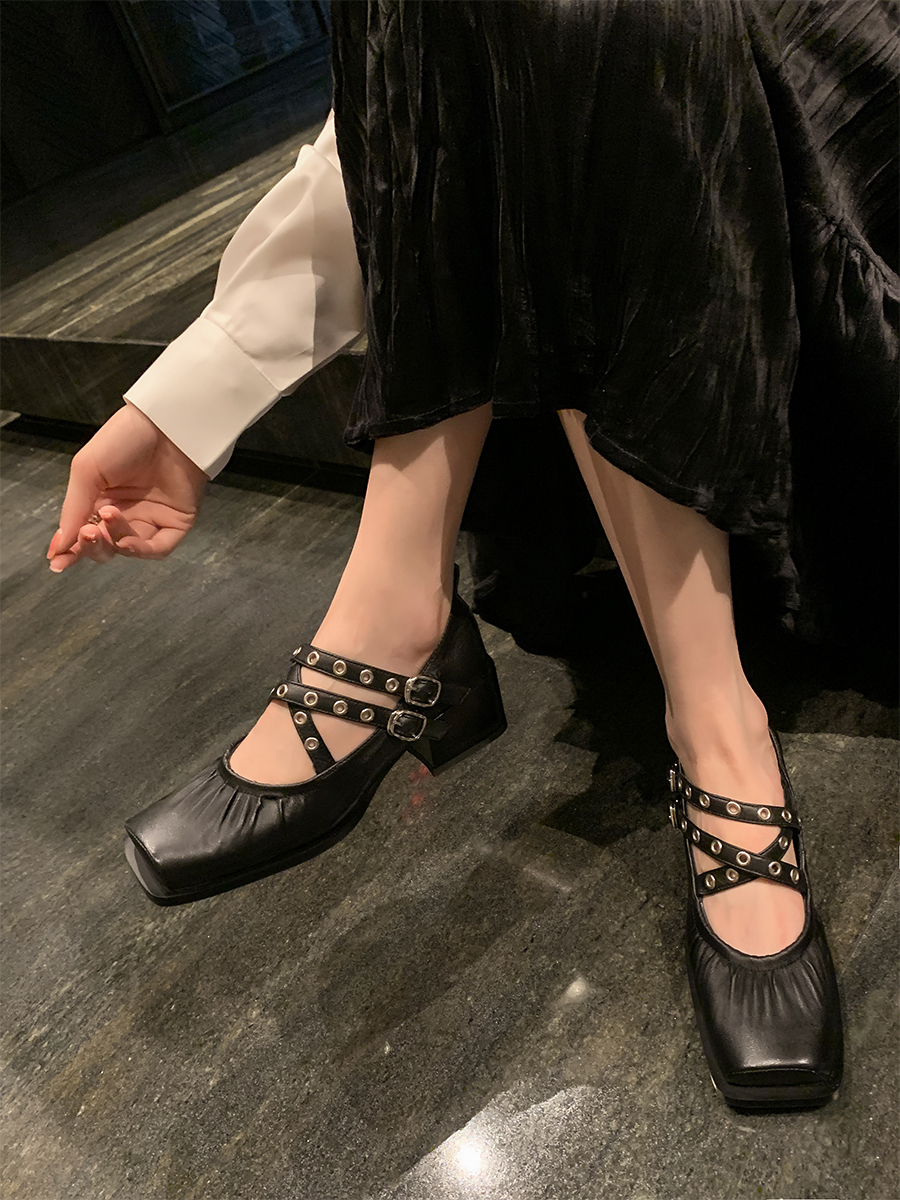 French Vintage Sheepskin Square-Toe Ballet Shoes for Women, Chunky Heels Cross-Strap Mary Janes, Genuine Leather Flats French Vintage Sheepskin Square-Toe Ballet Shoes for Women, Chunky Heels Cross-Strap Mary Janes, Genuine Leather Flats