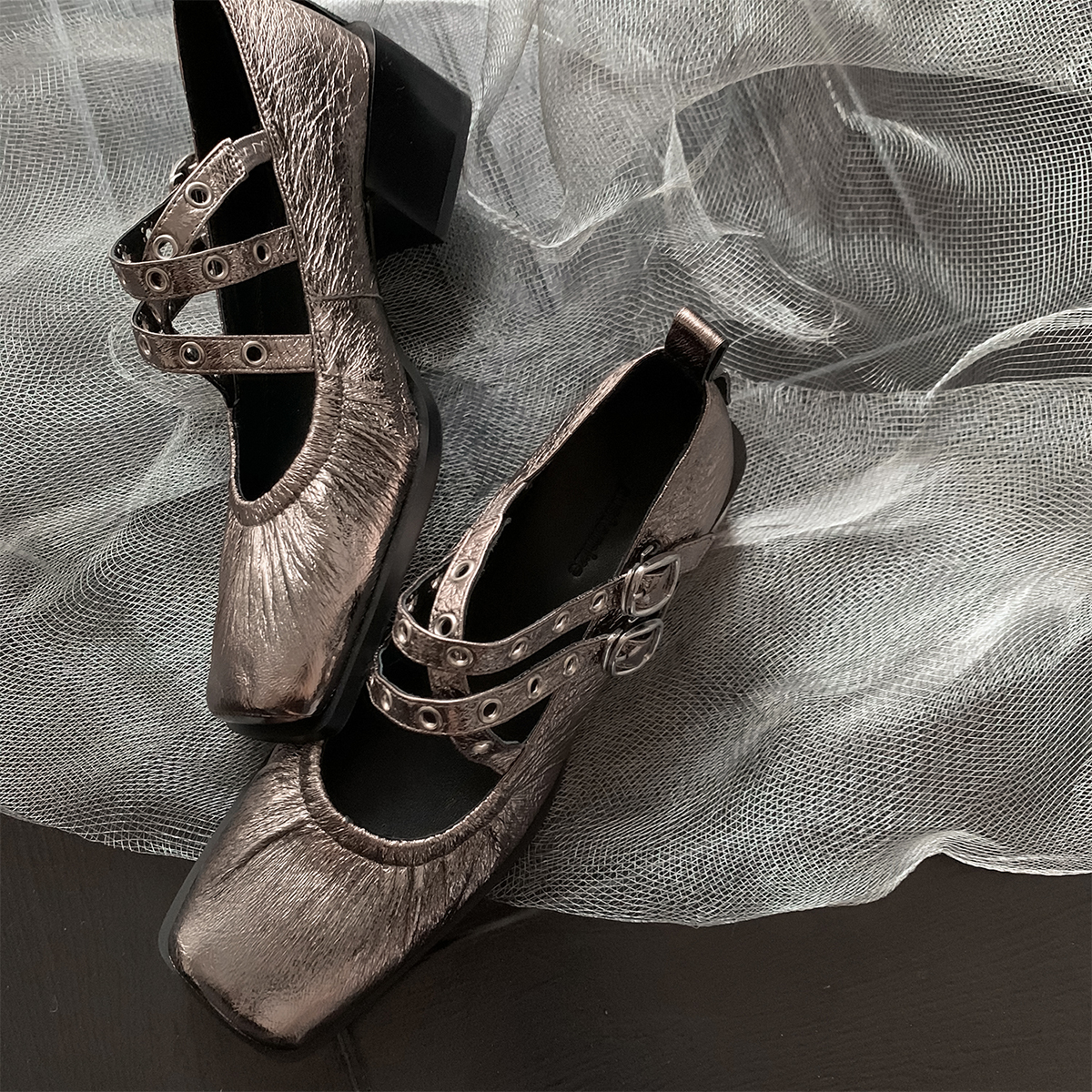 French Vintage Sheepskin Square-Toe Ballet Shoes for Women, Chunky Heels Cross-Strap Mary Janes, Genuine Leather Flats French Vintage Sheepskin Square-Toe Ballet Shoes for Women, Chunky Heels Cross-Strap Mary Janes, Genuine Leather Flats