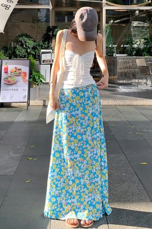 Fresh Floral Tie Low Waist Mid-Length Straight Skirt for Women - Beachy 90s Style Half Skirt