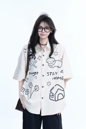 Fun Cartoon Doodle Dog Vertical Striped Short-Sleeve Shirt for Women, Loose Fit Trendy Top, Casual 90s Style