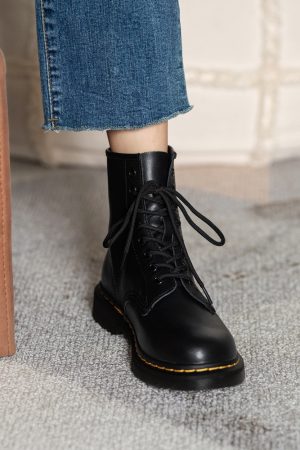 Genuine Leather Black Martin Boots for Women, Summer Ankle Boots, British Style Flat Eight-Hole & Six-Hole Shoes, Sizes 41-43
