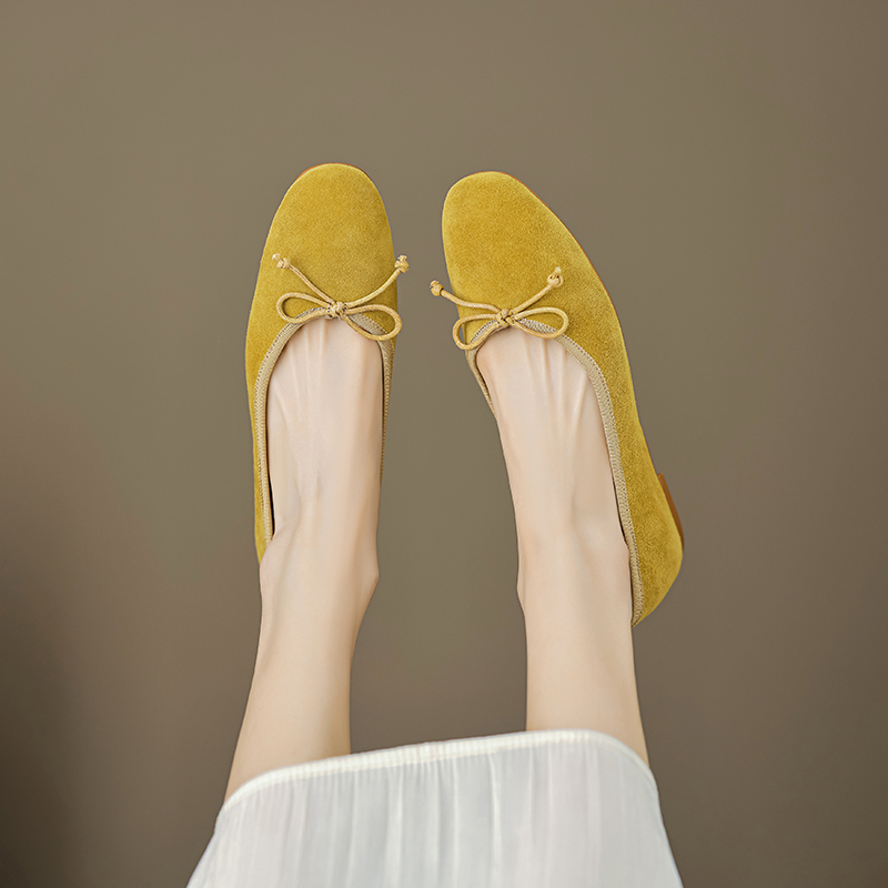 Genuine Leather Bow Tie Tote Bag & Women's Soft Sole Ballet Flats - Large Size Dance Shoes for Comfort and Style Genuine Leather Bow Tie Tote Bag & Women's Soft Sole Ballet Flats - Large Size Dance Shoes for Comfort and Style