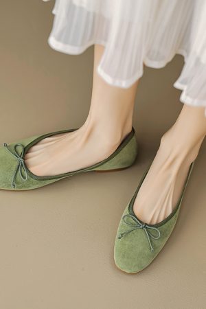 Genuine Leather Bow Tie Tote Bag & Women's Soft Sole Ballet Flats - Large Size Dance Shoes for Comfort and Style