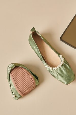 Genuine Leather French-Style Pearl Shallow Mouth Flat Shoes for Women - Italian Corso Venezia Pleated Grandma Shoes