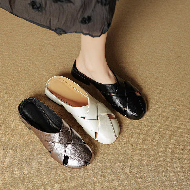 Genuine Leather Hollow-Out Toe Half Slippers - Woven Low-Heeled Fashionable Sandals for Skirts, Italian Style, Trendy Footwear Genuine Leather Hollow-Out Toe Half Slippers - Woven Low-Heeled Fashionable Sandals for Skirts, Italian Style, Trendy Footwear