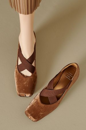 Genuine Leather Retro Chinese Style Ballet Shoes - Mid-Heel Mary Jane Chunky Heel Flats for Y2K and Vintage Fashion Lovers