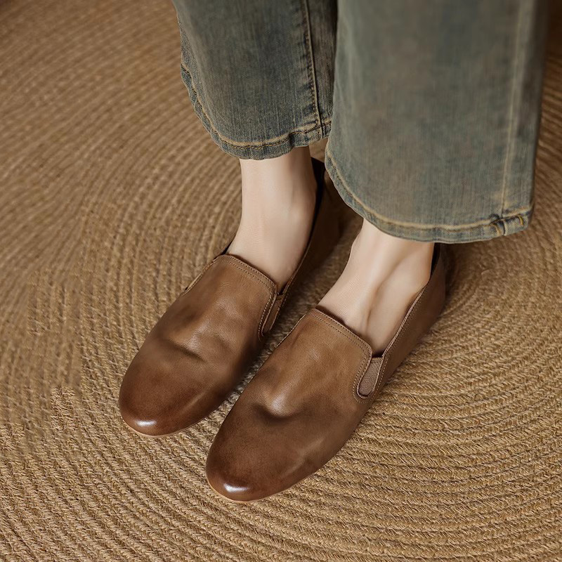 Genuine Leather Round Toe Slip-On Loafers for Women - Retro Vintage Flat Shoes Genuine Leather Round Toe Slip-On Loafers for Women - Retro Vintage Flat Shoes