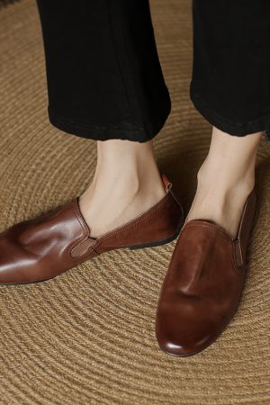 Genuine Leather Round Toe Slip-On Loafers for Women - Retro Vintage Flat Shoes