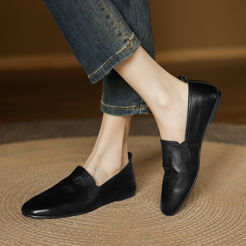Genuine Leather Round Toe Slip-On Loafers for Women - Retro Vintage Flat Shoes Genuine Leather Round Toe Slip-On Loafers for Women - Retro Vintage Flat Shoes