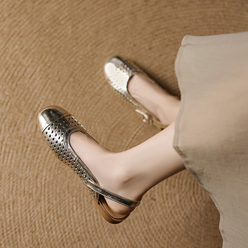 Genuine Leather Round Toe Woven Sandals for Women - Comfortable Low Heel Closed Toe Summer Footwear 2025, Versatile Style Genuine Leather Round Toe Woven Sandals for Women - Comfortable Low Heel Closed Toe Summer Footwear 2025, Versatile Style