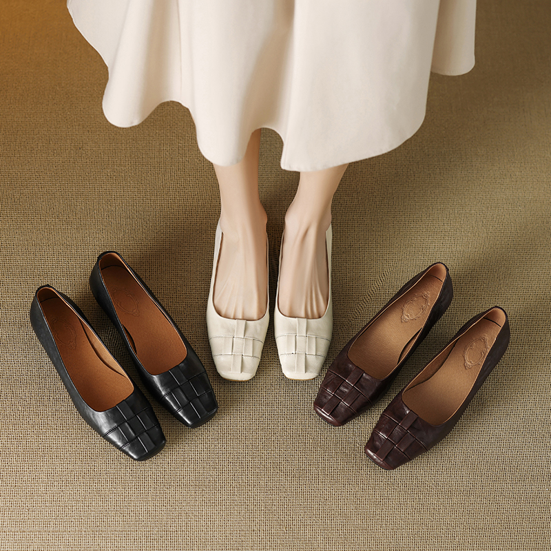 Genuine Leather Square Toe Woven Chunky Heel Shoes for Women - Versatile Commuting Style, Perfect for Work and Casual Wear Genuine Leather Square Toe Woven Chunky Heel Shoes for Women - Versatile Commuting Style, Perfect for Work and Casual Wear