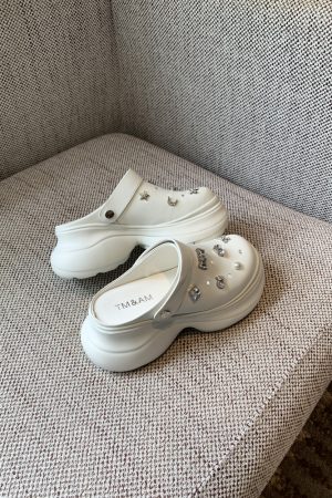 Genuine Leather Thick-Soled Closed-Toe Sandals for Women - 2025 Summer Versatile Half Slippers, Niche Fashion Footwear