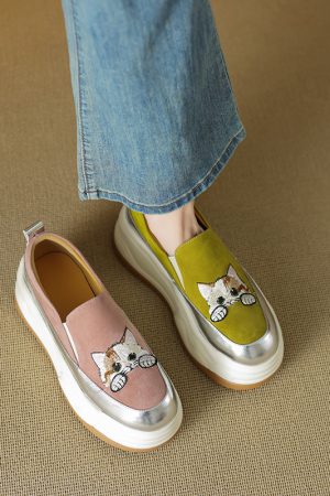 Genuine Leather Thick-Soled Lucky Cat Embroidered Slip-On Loafers for Women - 2025 Height-Increasing Flats, Trendy Y2K Style