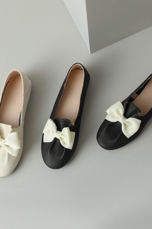 Giant Soft French Genuine Leather Women's Ballet Flats with Gentle Bow - Artistic Two-Way Design for Comfortable Everyday Style