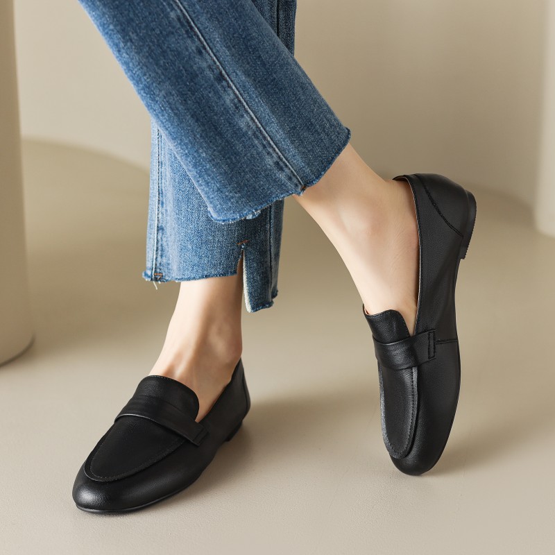 Giant Soft Non-Rubbing Casual Genuine Leather Flat Loafers Sneakers - Versatile Little White Shoes for Everyday Wear Giant Soft Non-Rubbing Casual Genuine Leather Flat Loafers Sneakers - Versatile Little White Shoes for Everyday Wear