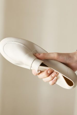 Giant Soft Non-Rubbing Casual Genuine Leather Flat Loafers Sneakers - Versatile Little White Shoes for Everyday Wear