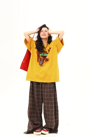 Ginger Yellow Retro Printed Short Sleeve T-Shirt for Women, Trendy Loose Fit Casual Tee, Summer 2025 Fashion