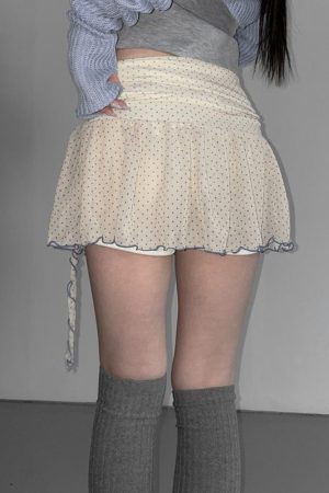 Girls' Butterfly Flower Polka Dot Pleated Skirt - Low Waist French Style, Cute Yarn Design for Women's Fashion