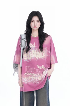 Gradient Pink Oversized Short Sleeve T-Shirt for Women - Trendy American High Street Style with Sit and Eat Until the Mountains Are Empty Design