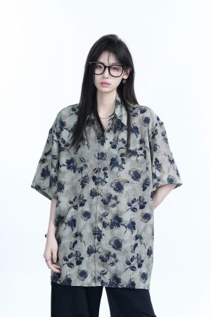 Graffiti Black Rose Short Sleeve Shirt for Women - Loose Lightweight Urban Style Top