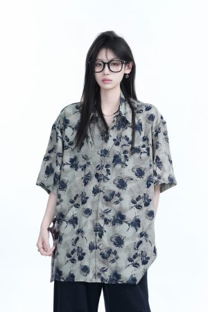 Graffiti Black Rose Short Sleeve Shirt for Women - Loose Lightweight Urban Style Top