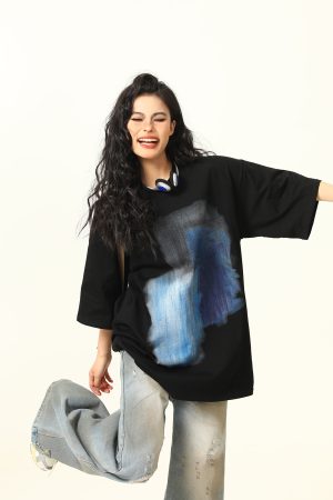 Graffiti Printed Loose Fit Short Sleeve T-Shirt for Men and Women - Summer Streetwear Couple Top, Urban Style