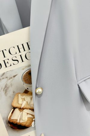 Gray-Blue Casual Minimalist Blazer for Women, Summer Lightweight Commuter Style, Unique 2025 Korean Fashion Design