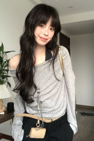 Gray Faux Two-Piece Long Sleeve T-Shirt for Women - Spring Halter Neck Off-Shoulder One-Shoulder Top in Trendy Style