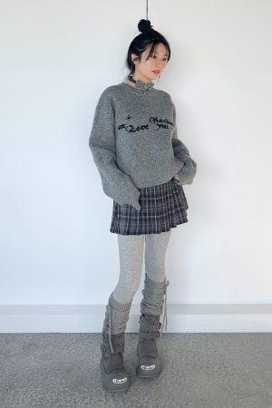 Gray Jacquard Round Neck Loose Casual Layered Knit Sweater for Women in Shibuya Style - Trendy 90s Inspired Fashion