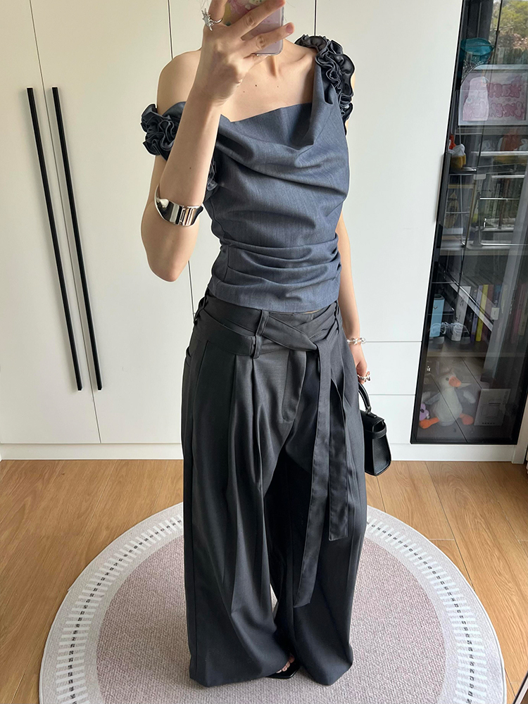 Gray One-Shoulder Draped Collar Suit Vest for Women - Luxe Sleeveless Top with Flower Bud Design, Two-Way Wear, Summer Style Gray One-Shoulder Draped Collar Suit Vest for Women - Luxe Sleeveless Top with Flower Bud Design, Two-Way Wear, Summer Style