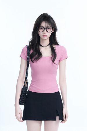 Gray Slim Fit Short-Sleeve U-Neck T-Shirt for Women, Summer Sports Base Layer, Casual Essential