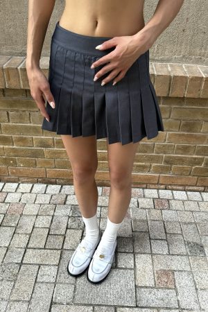 Gray Strap Waist-Cinching Fitted Suit & Pleated Skirt Set - City Girl Style for Trendy Outfits, Perfect for 90s and Y2K Fashion