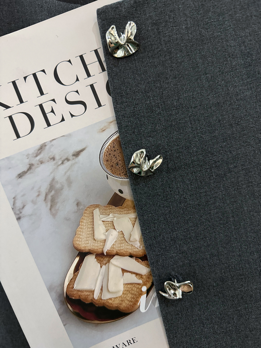 Gray Stylish Short Coat for Women - High-End Little Chanel Style, Versatile Elegant Outerwear for Spring and Autumn 2025 Gray Stylish Short Coat for Women - High-End Little Chanel Style, Versatile Elegant Outerwear for Spring and Autumn 2025