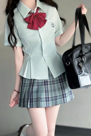 Green Folded Edge Short Sleeve Shirt for Women - Pudding Bear Original JK Uniform College Style, Summer Waist-Defined Design