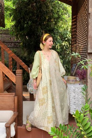 Green Island Long Summer Floral Dress - Women's Loose Embroidered Mesh Spliced Puff Sleeve Maxi Dress, Vintage Style