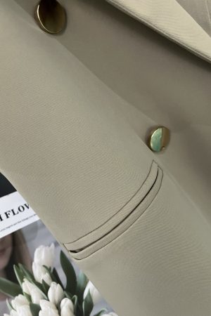 Green Lightweight British-Style Short Sleeve Blazer for Women, Vintage Charm with Metal Buttons, 2025 Summer Fashion