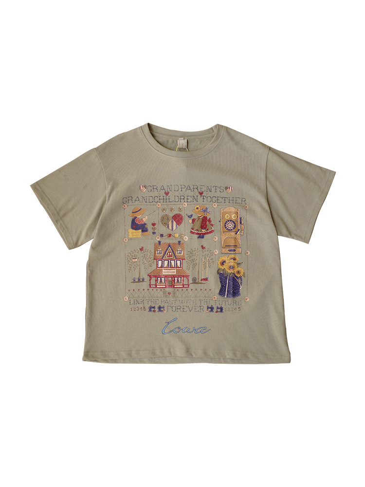 Green Short Sleeve Vintage T-Shirt for Women with Japanese Retro Girl Print, Loose Fit Pure Cotton Summer Top Green Short Sleeve Vintage T-Shirt for Women with Japanese Retro Girl Print, Loose Fit Pure Cotton Summer Top