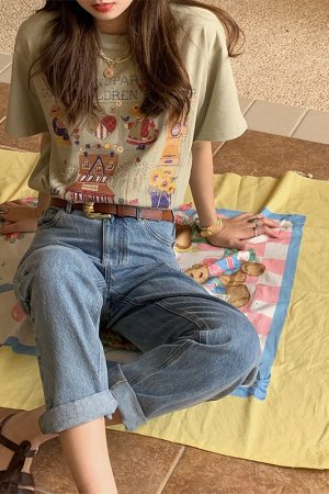 Green Short Sleeve Vintage T-Shirt for Women with Japanese Retro Girl Print, Loose Fit Pure Cotton Summer Top