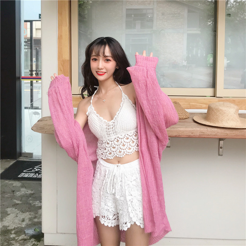 Halter Neck Two-Piece Bikini Set for Women with Knitted Shorts, Slimming Belly Coverage, Perfect for Hot Springs and Beach Wear Halter Neck Two-Piece Bikini Set for Women with Knitted Shorts, Slimming Belly Coverage, Perfect for Hot Springs and Beach Wear