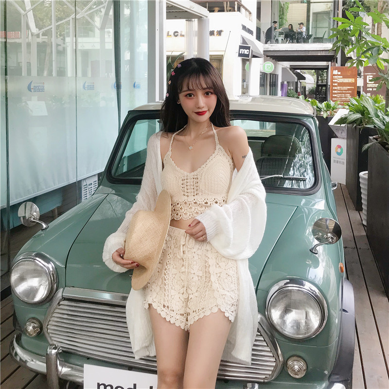 Halter Neck Two-Piece Bikini Set for Women with Knitted Shorts, Slimming Belly Coverage, Perfect for Hot Springs and Beach Wear Halter Neck Two-Piece Bikini Set for Women with Knitted Shorts, Slimming Belly Coverage, Perfect for Hot Springs and Beach Wear