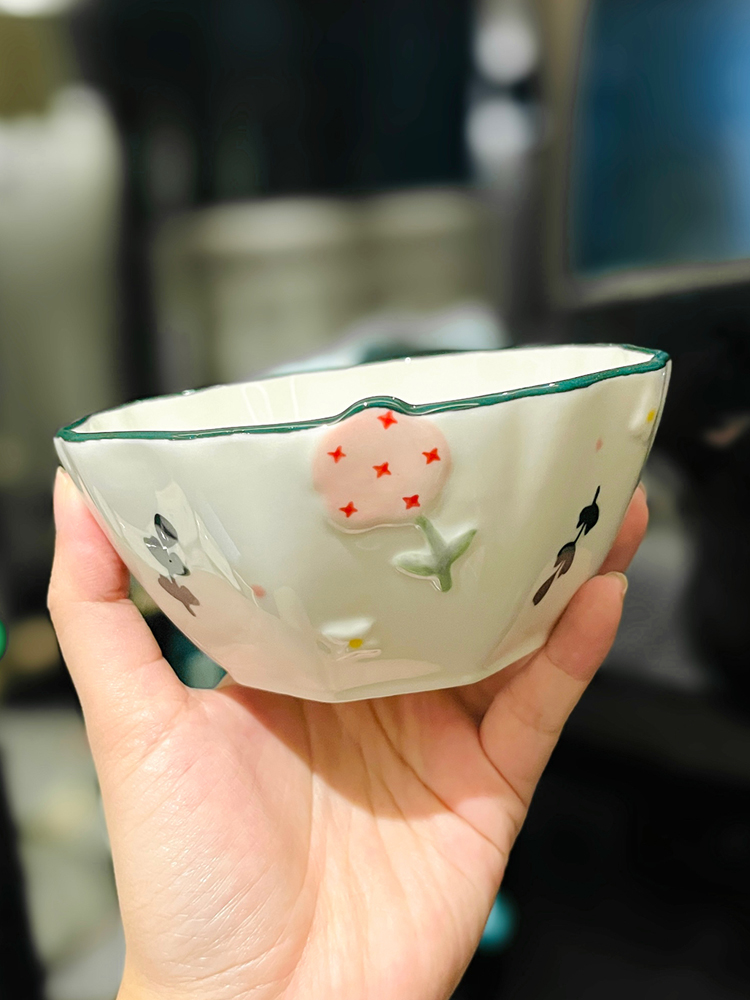 Hand-Painted Ceramic 5-Inch Rice Bowl - Fresh Elegance, Underglaze Color for Vegetables & Fruits, Perfect for Stylish Dining Hand-Painted Ceramic 5-Inch Rice Bowl - Fresh Elegance, Underglaze Color for Vegetables & Fruits, Perfect for Stylish Dining