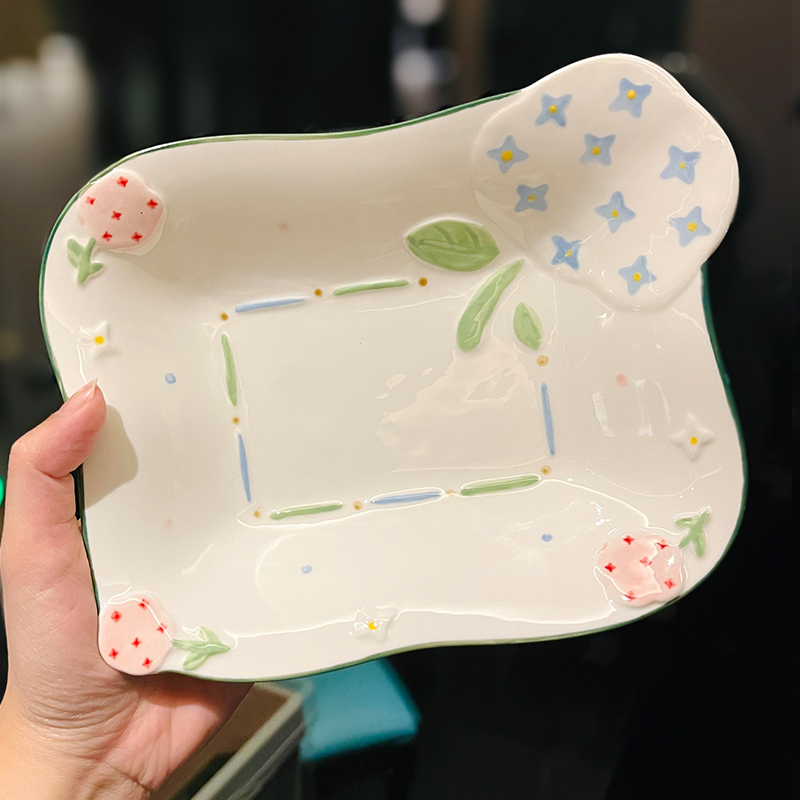 Hand-Painted Ceramic 5-Inch Rice Bowl - Fresh Elegance, Underglaze Color for Vegetables & Fruits, Perfect for Stylish Dining Hand-Painted Ceramic 5-Inch Rice Bowl - Fresh Elegance, Underglaze Color for Vegetables & Fruits, Perfect for Stylish Dining