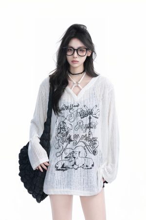 Hand-Painted Graffiti Long Sleeve T-Shirt for Women - American Streetwear, Sun Protection, Loose Fit, Perfect for Y2K Style