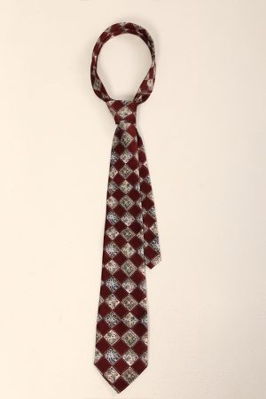 Handmade American Retro Floral Patterned Long Tie Shirt - High-End Niche Fashion Accessory for Stylish Outfits