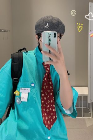 Handmade Brooch Flower Loose Shirt - Lake Blue Solid Color Short Sleeve Top for Students - Versatile Fashion Essential